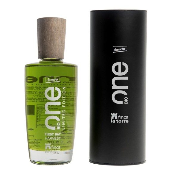 Finca la Torre ONE Hojiblanca Estuche 500 ml.