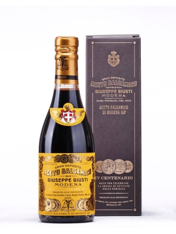 Giuseppe Giusti BALSAMICO-ESSIG  aus Modena Quarto Centenario 4 Silbermedaillen Flasche 250 ML 